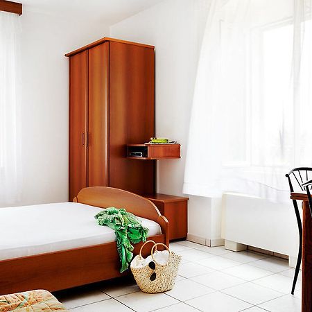 Bed & Breakfast Palac -Free Parking- Baška Voda Dış mekan fotoğraf