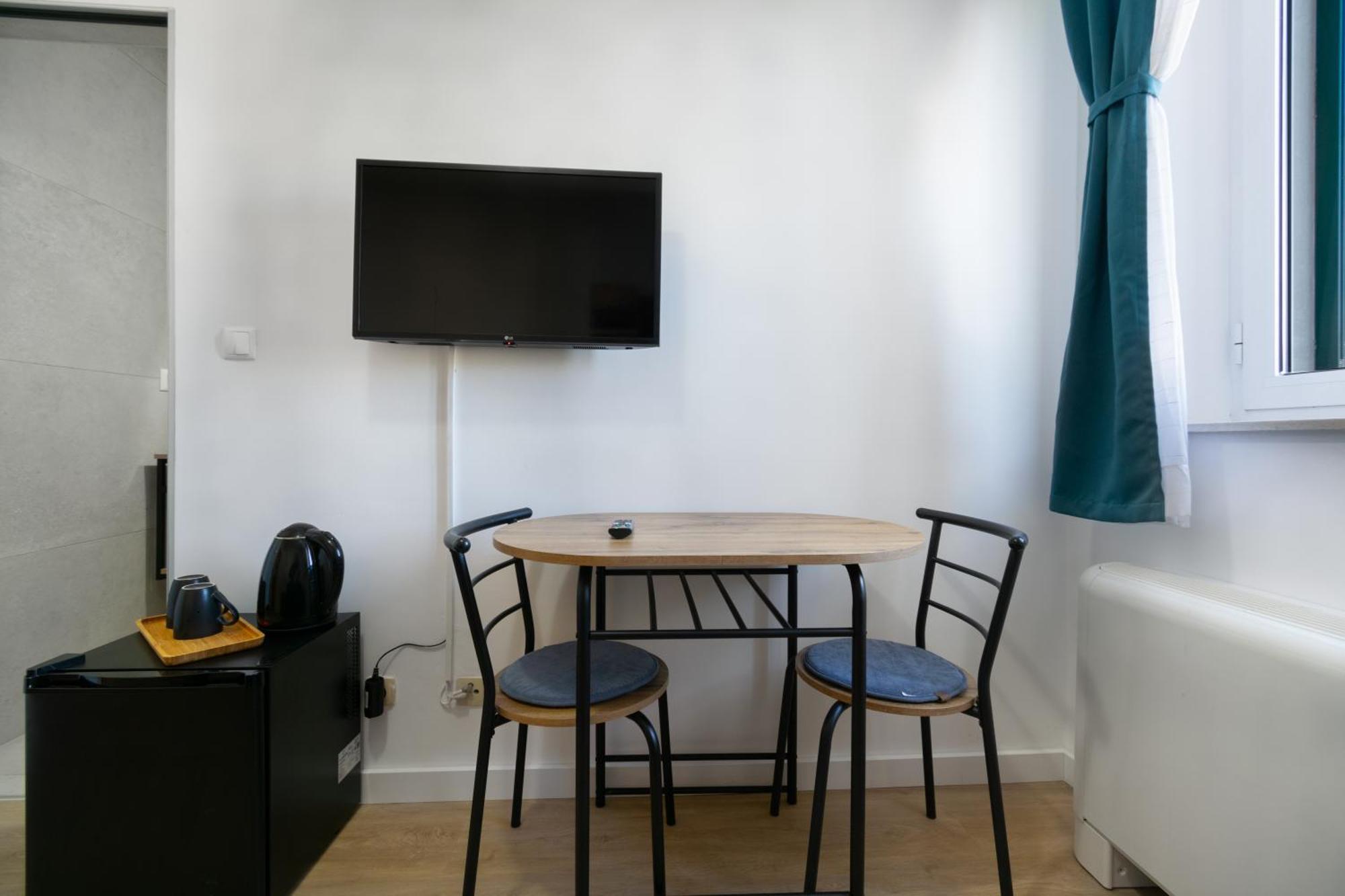 Bed & Breakfast Palac -Free Parking- Baška Voda Dış mekan fotoğraf