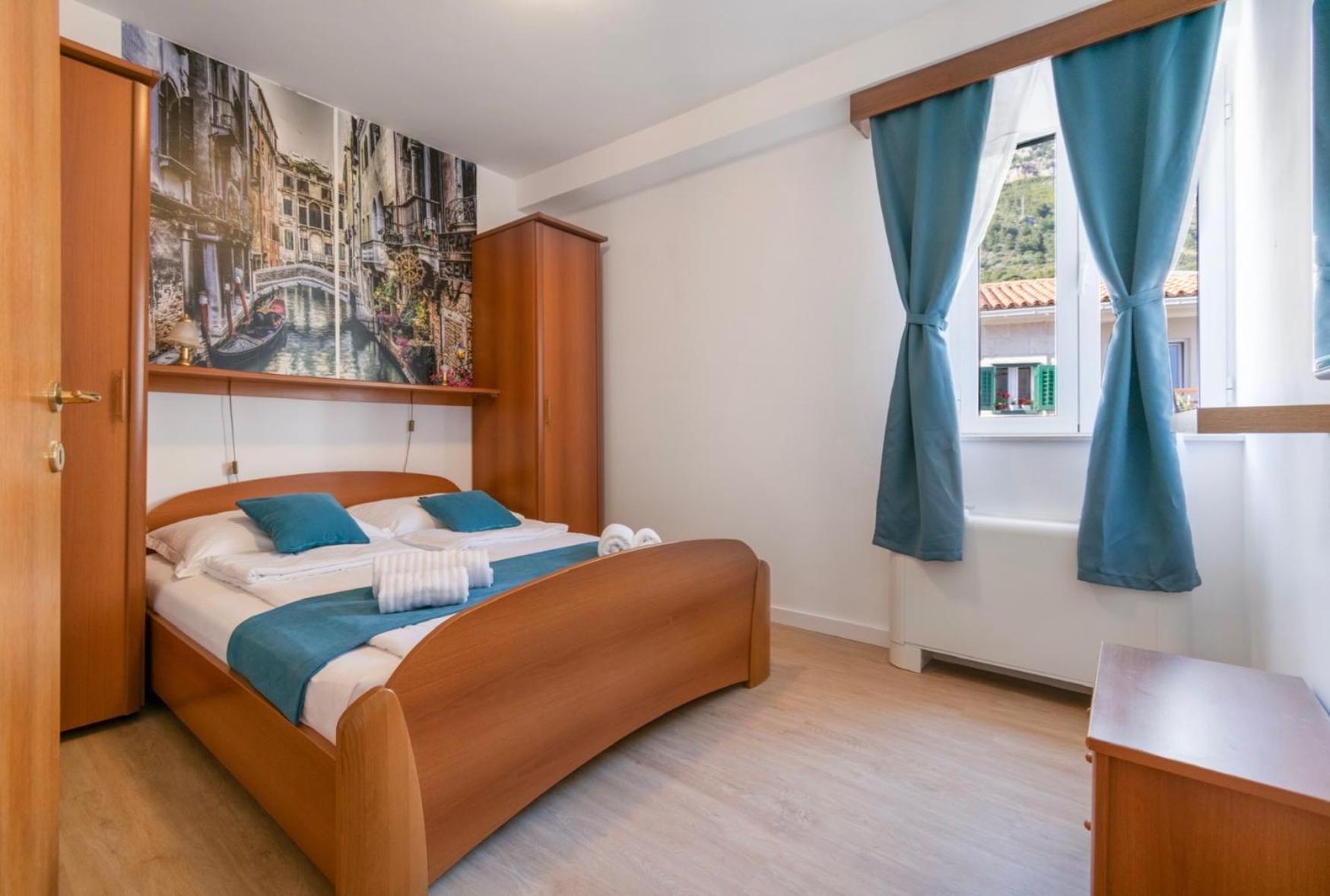 Bed & Breakfast Palac -Free Parking- Baška Voda Dış mekan fotoğraf