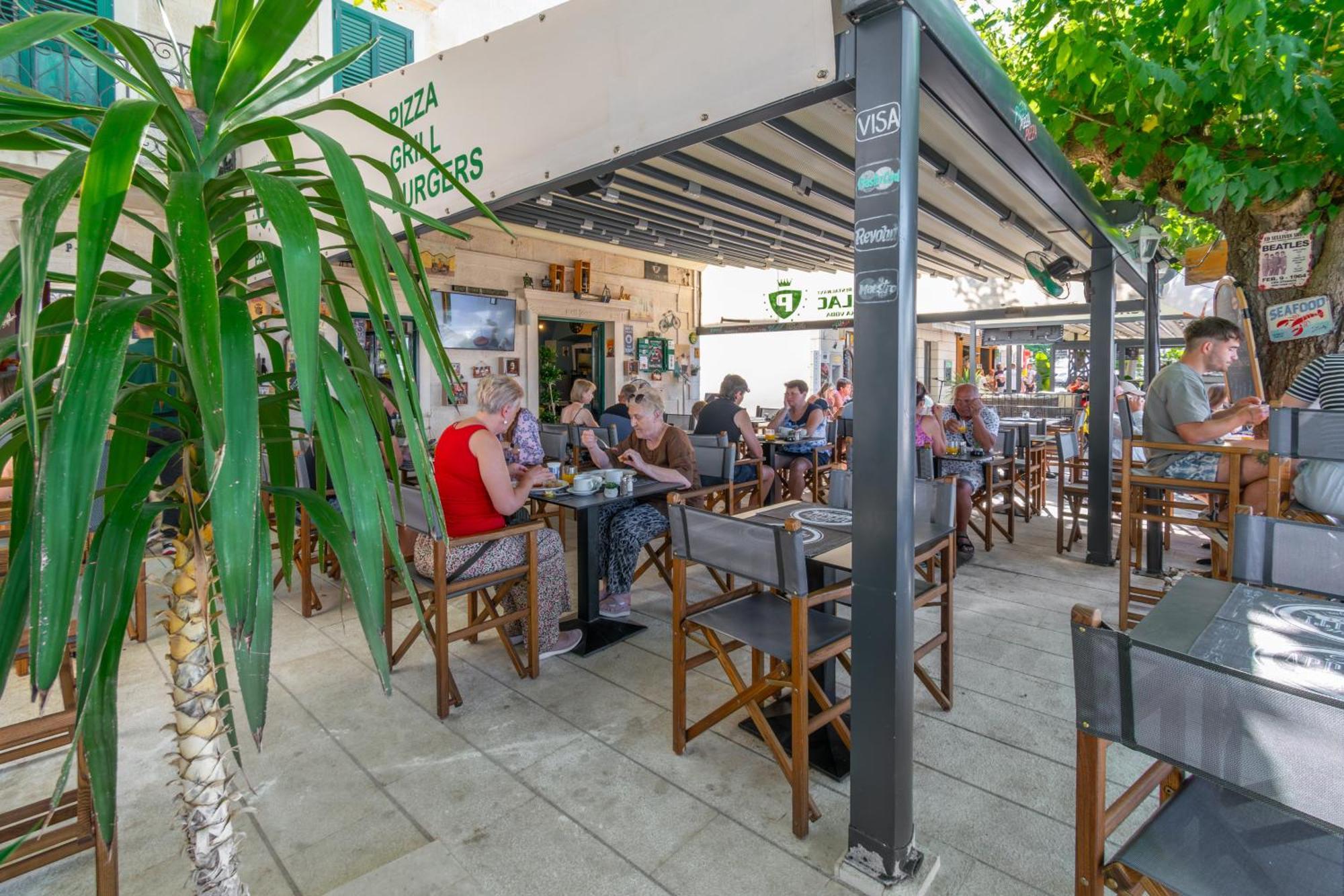 Bed & Breakfast Palac -Free Parking- Baška Voda Dış mekan fotoğraf